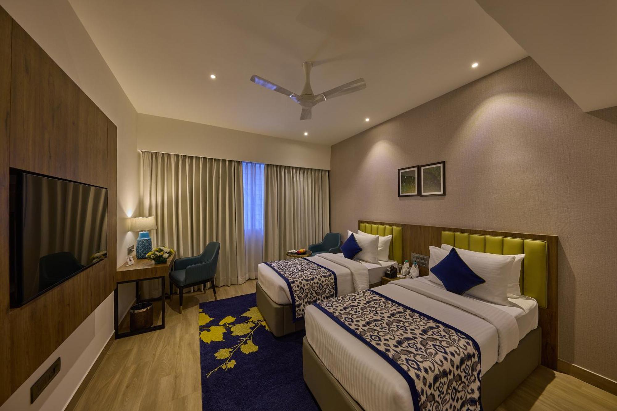 Grand Continent Hebbal A Sarovar Portico Affiliate Hotel Bangalore Exterior photo