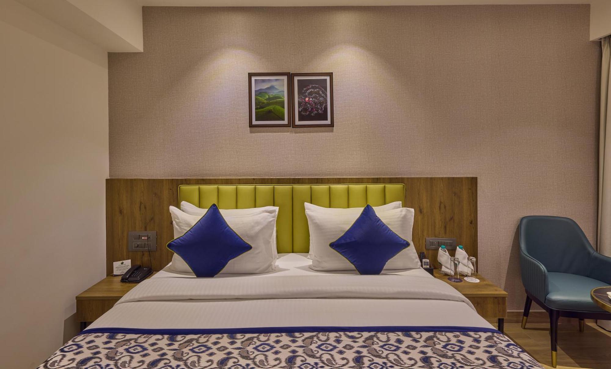 Grand Continent Hebbal A Sarovar Portico Affiliate Hotel Bangalore Exterior photo