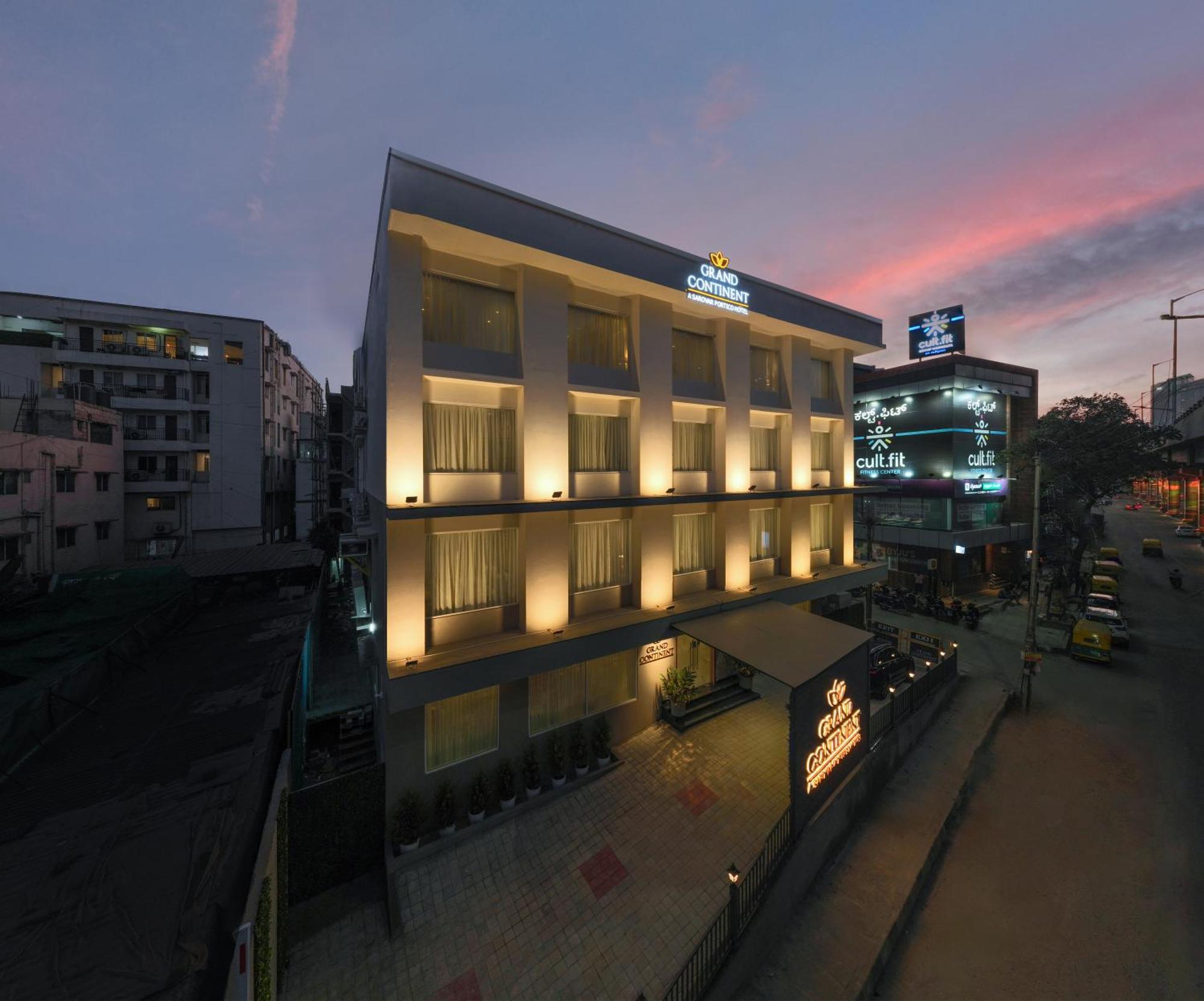 Grand Continent Hebbal A Sarovar Portico Affiliate Hotel Bangalore Exterior photo