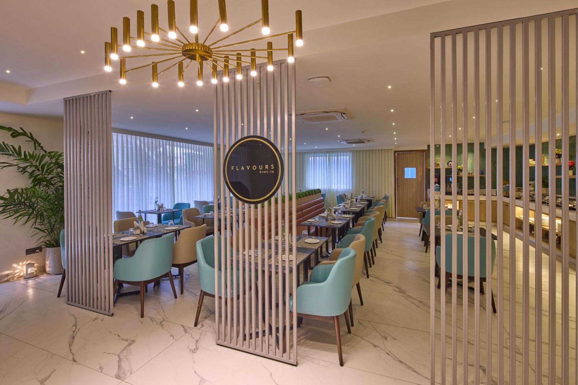 Grand Continent Hebbal A Sarovar Portico Affiliate Hotel Bangalore Exterior photo